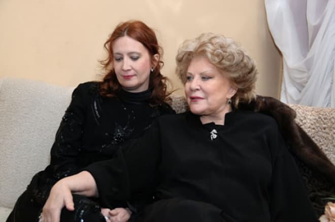 Елена Образцова с дочерью