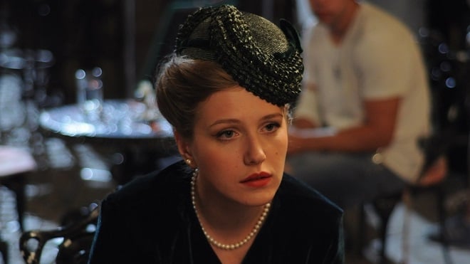 Сериал «Вангелия»: актриса Карина Андоленко в роли Ольги Васильцовой Сериал «Вангелия»: актриса Карина Андоленко в роли Ольги Васильцовой