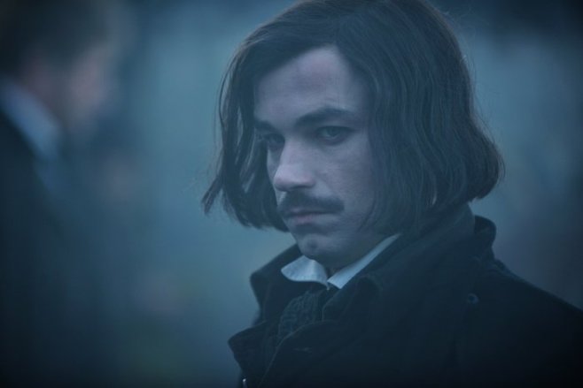 Сериал «Гоголь. Начало»: актёр Александр Петров в роли Николая Гоголя Сериал «Гоголь. Начало»: актёр Александр Петров в роли Николая Гоголя