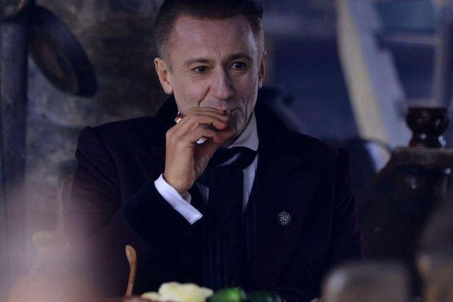 Сериал «Гоголь. Начало»: актёр Олег Меньшиков в роли Якова Петровича Гуро Сериал «Гоголь. Начало»: актёр Олег Меньшиков в роли Якова Петровича Гуро