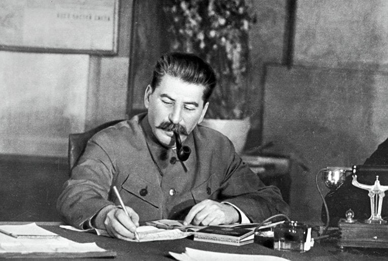Иосиф Сталин Иосиф Сталин
