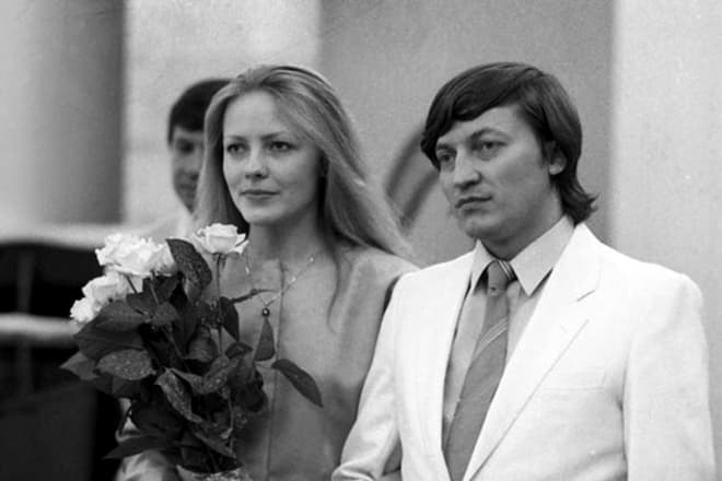 Анатолий Карпов с женой