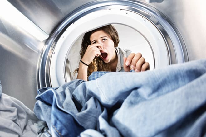 Неприятный запах в стиральной машине