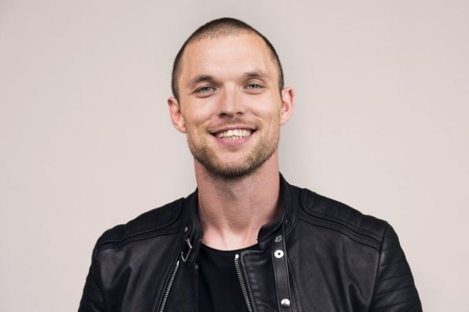 Актер Эд Скрейн Актер Эд Скрейн