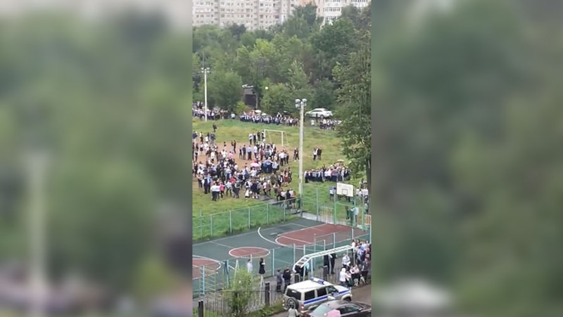 Эвакуация школьников в Ивантеевке Эвакуация школьников в Ивантеевке