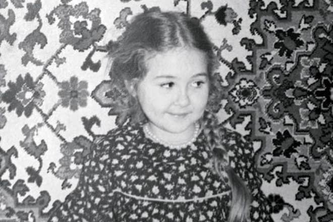 Василиса Володина в детстве