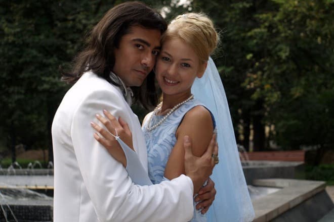 Ильдар абдразаков фото с женой