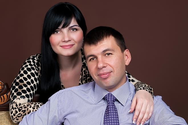 Денис Пушилин и его жена Елена