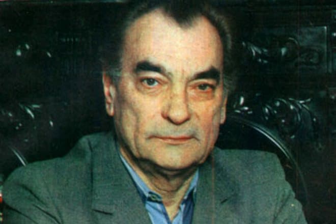 Петр Глебов