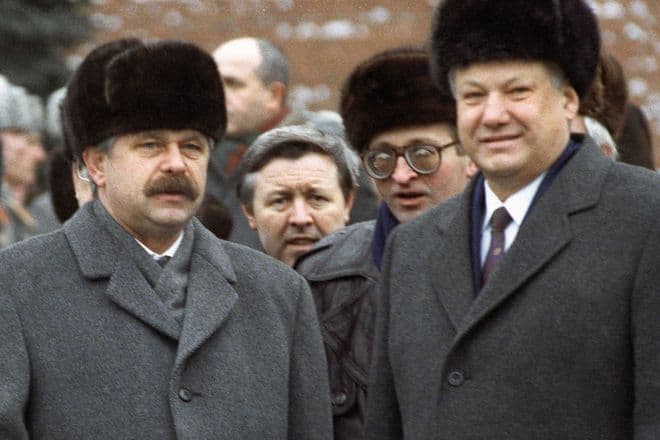 Александр Руцкой и Борис Ельцин