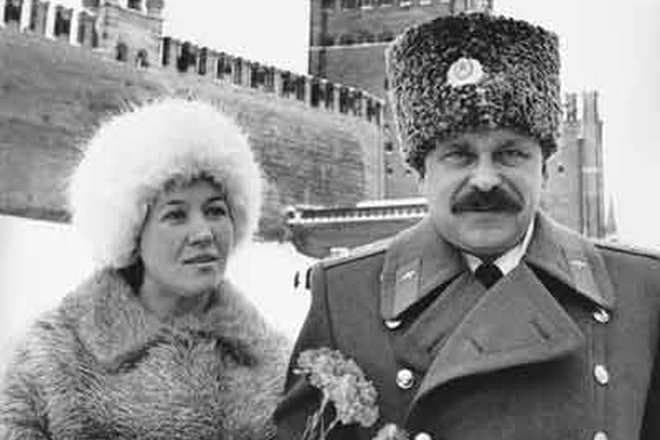 Александр Руцкой и его вторая жена Людмила Новикова