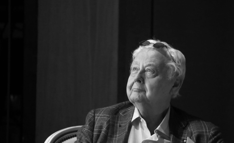 Олег Табаков Олег Табаков