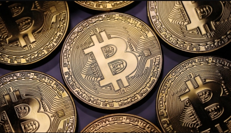 Биткоин держится у отметки $8,5 тыс.