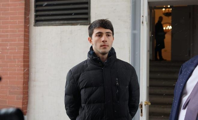 Напавший на Ксению Собчак Алан Дзуцев Напавший на Ксению Собчак Алан Дзуцев