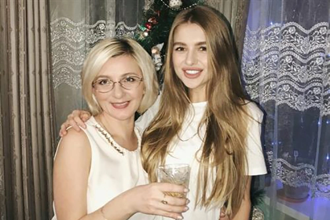 Снежана Янченко и ее мама Снежана Янченко и ее мама