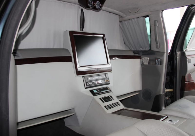 Салон Mercedes-Benz Pullman W220 S600 Салон Mercedes-Benz Pullman W220 S600