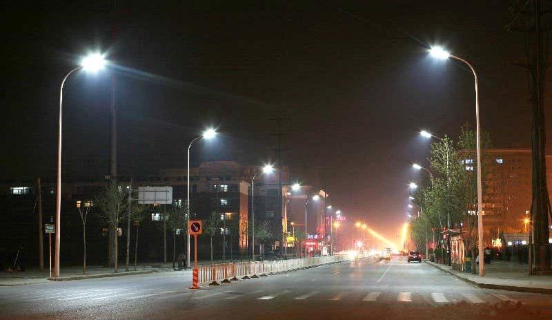 Светодиодные лампы на улице