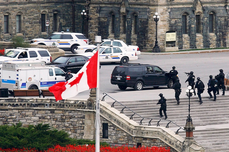 Кадры с места стрельбы в Фредериктоне