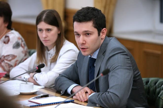Политик Антон Алиханов