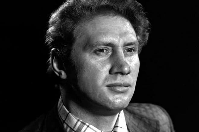 Актер Юрий Кузьменков