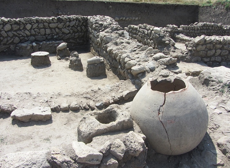 Раскопки в Фанагории