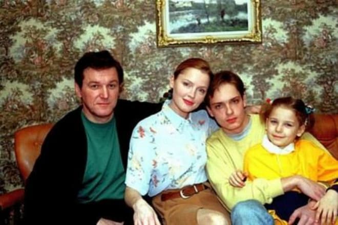 Лариса Вербицкая с семьей