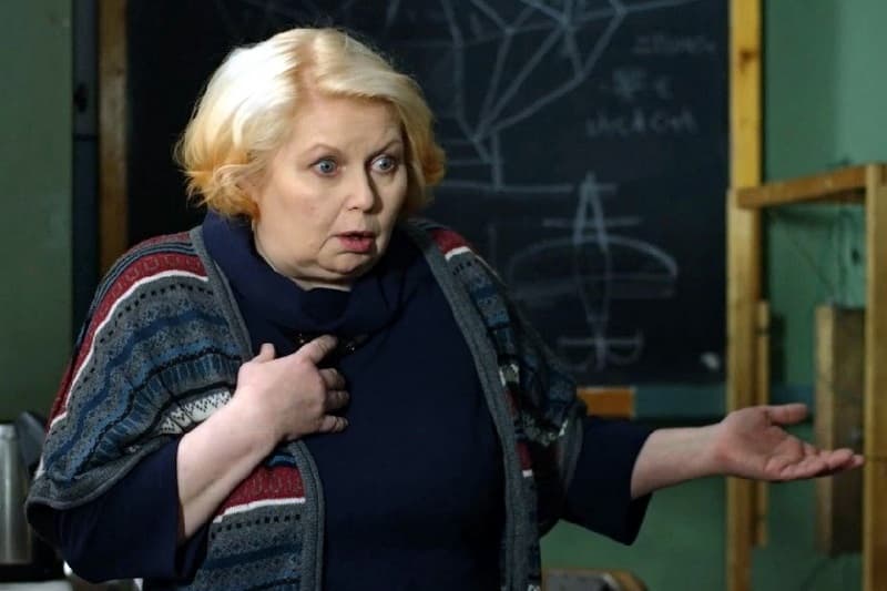 Юлия Яковлева в 2019 году (кадр из сериала «Звёзды и лисы»)