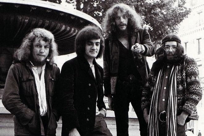 Группа Jethro Tull в 1969 году Группа Jethro Tull в 1969 году
