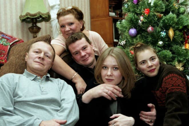 Елена Демидова с семьей