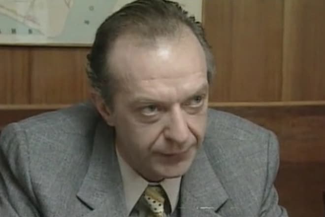 Валерий Кухарешин (кадр из сериала «Улицы разбитых фонарей»)