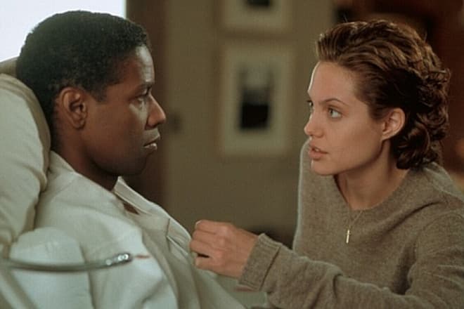 Дензел Вашингтон и Анджелина Джоли (кадр из фильма «Власть страха»)
