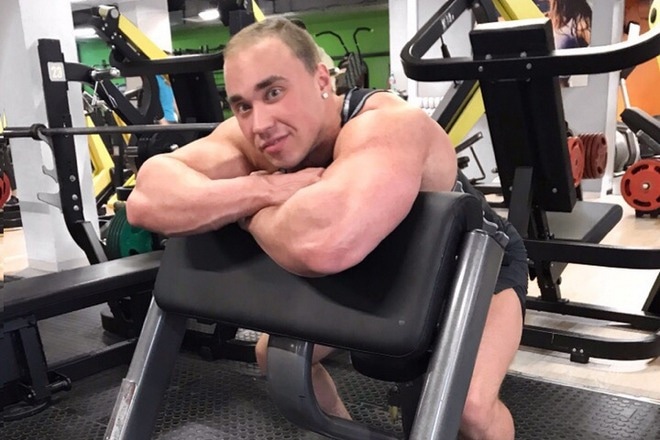 Сергей Скольский в тренажерном зале Сергей Скольский в тренажерном зале