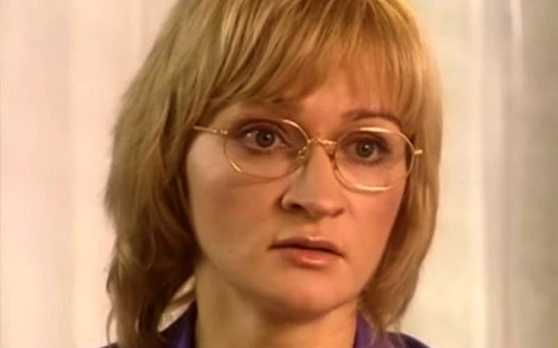 Анна Якунина в роли Киры Корчегиной (кадр из сериала «Личная жизнь доктора Селиваной»)