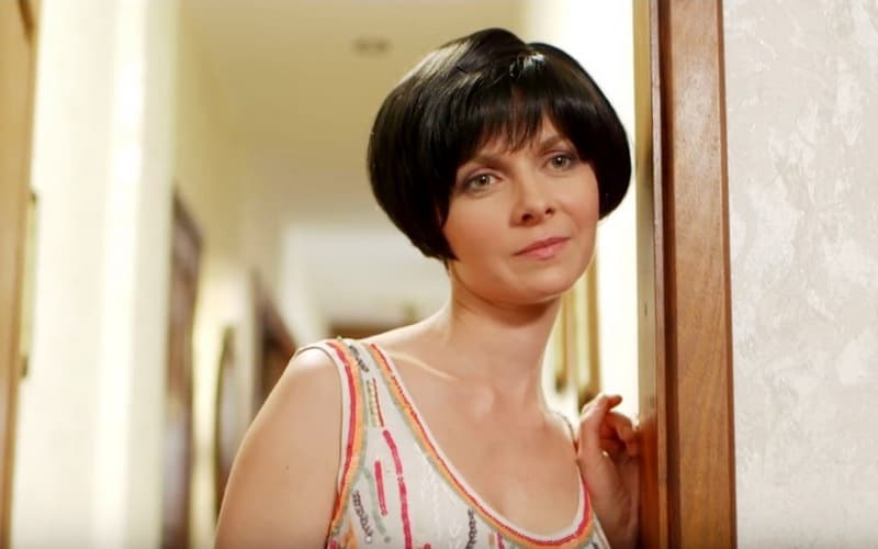 Екатерина Федулова (кадр из сериала «В бегах»)