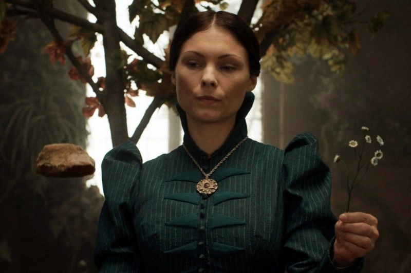 Мианна Бёринг в роли Тиссаи де Врие (кадр из сериала «Ведьмак») Мианна Бёринг в роли Тиссаи де Врие (кадр из сериала «Ведьмак»)