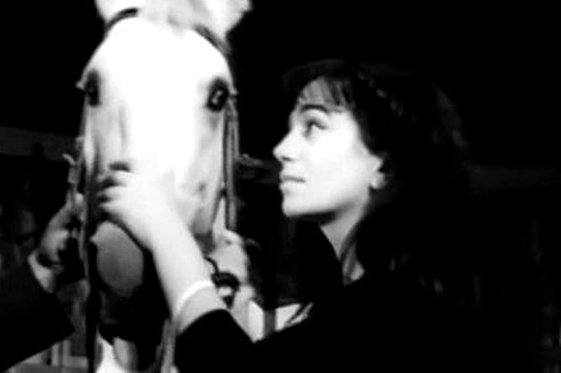 Гитана Леонтенко в молодости (кадр из фильма «Мы идём в цирк...»)