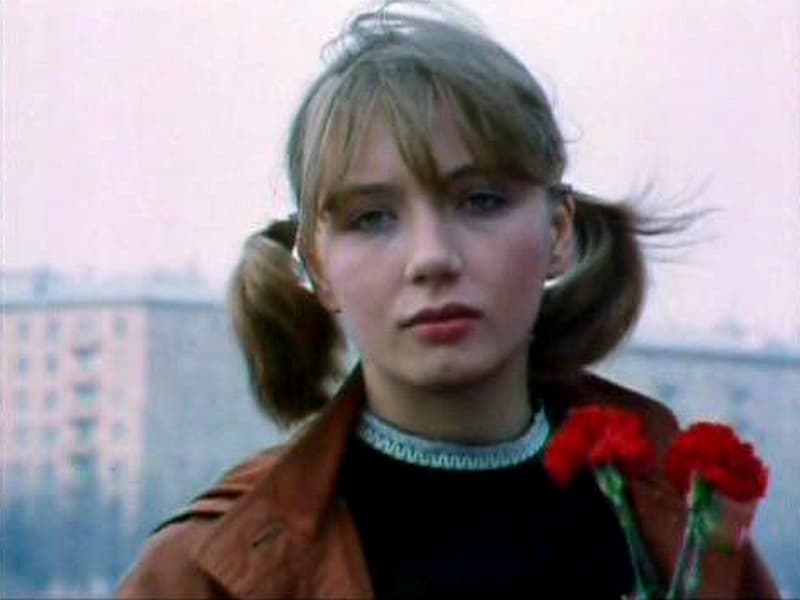 Ольга Толстецкая в молодости (кадр из фильма «Непохожая»)