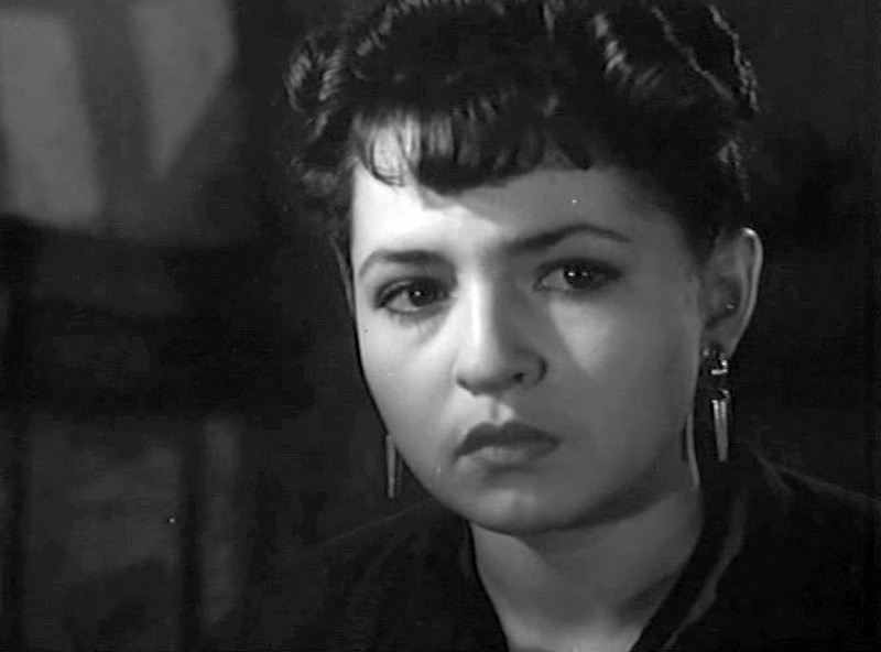 Людмила Карауш в молодости (кадр из фильма «Любой ценой»)