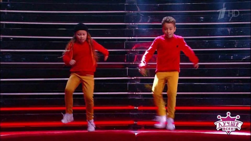 Тамина Шулаева с Артемом Бабкиным в шоу «Лучше всех!» 
