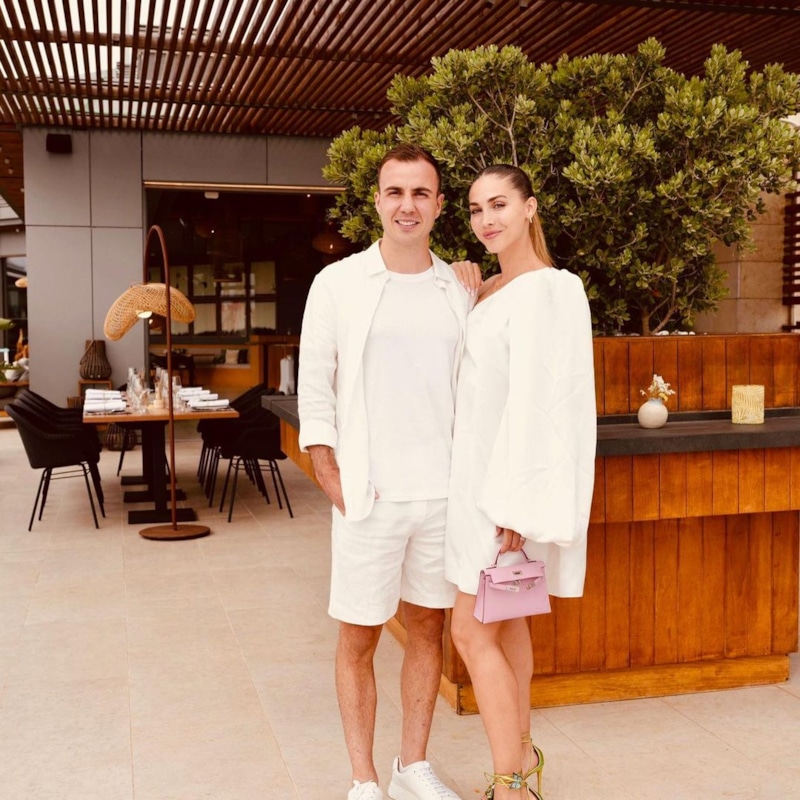 Марио Гётце с женой Марио Гётце с женой