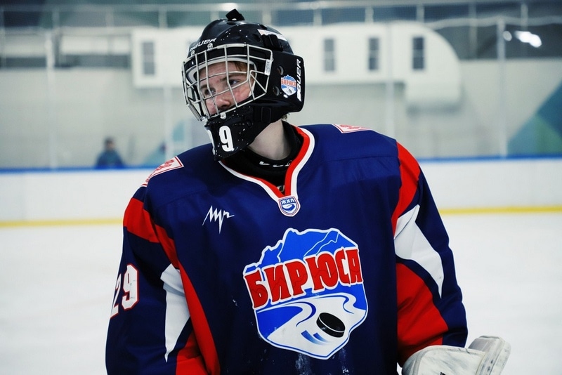 Вратарь ХК «Бирюса» Дарья Гредзен