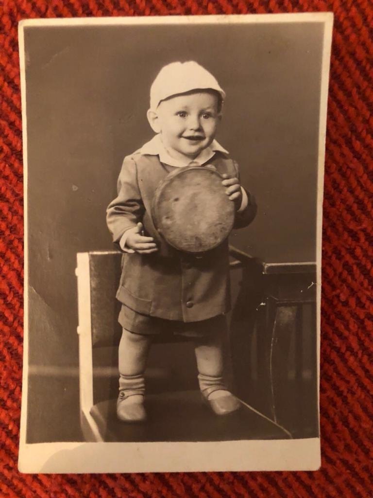 Алик Бендерский в детстве