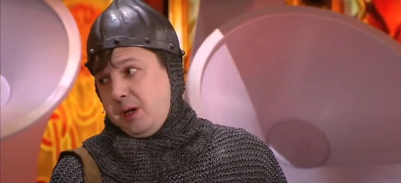 Иван Купреенко в шоу «Дом культуры и смеха» Иван Купреенко в шоу «Дом культуры и смеха»