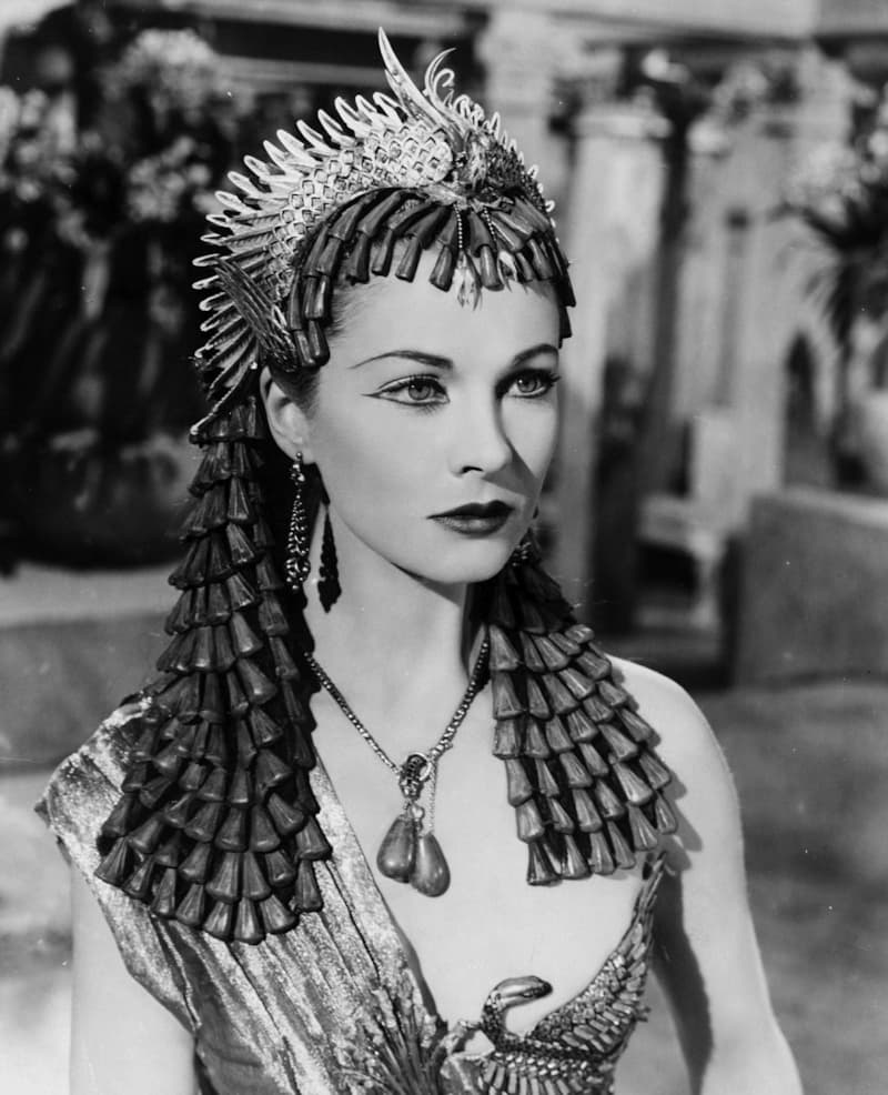 Египетская сила: 10 актрис, сыгравших Клеопатру