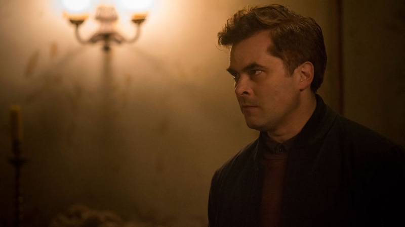 Тристан Гравелль в сериале «Открытие ведьм»