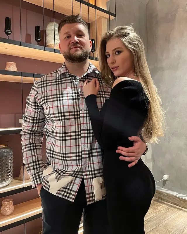 Ильдар абдразаков фото с женой