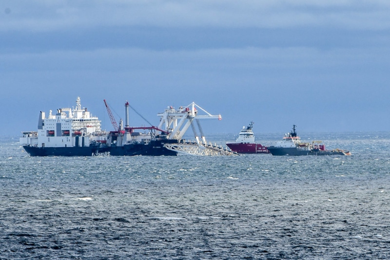 Работы на воде по прокладке Северного потока (https://www.flickr.com/photos/22084572@N07/45188318294)