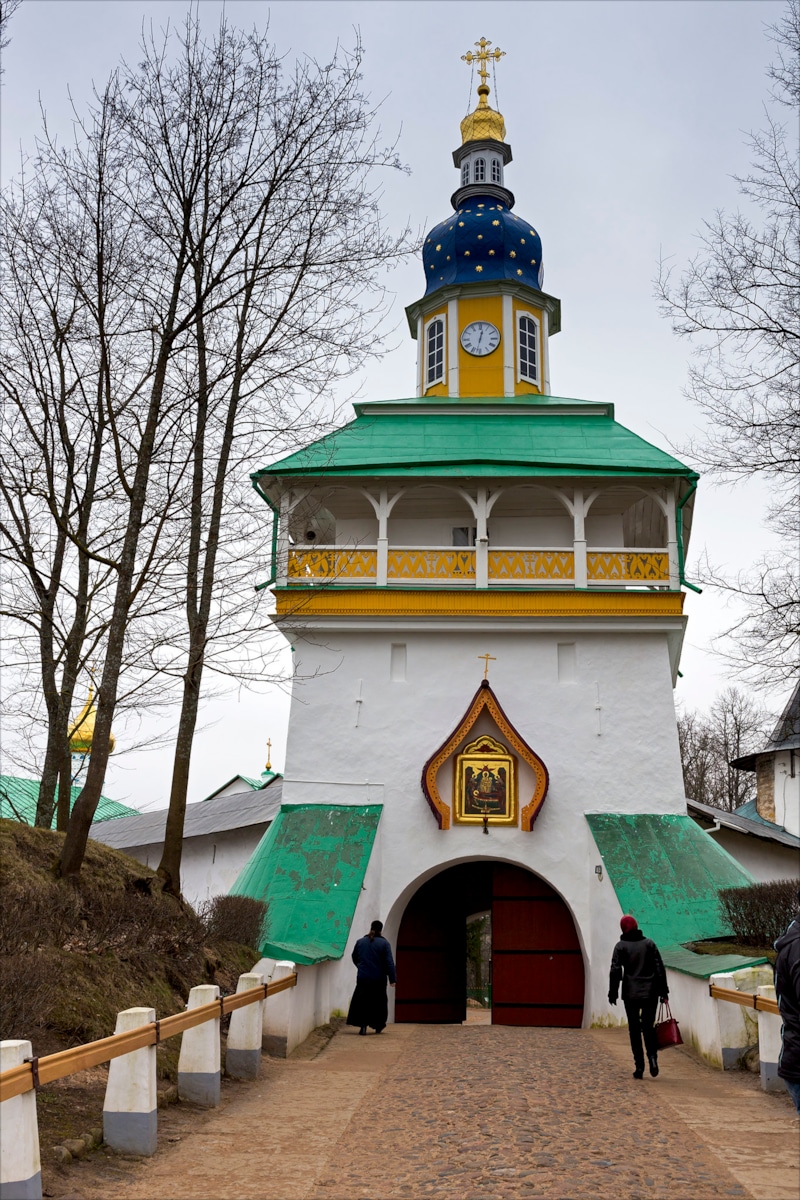 Почаевская Лавра пещерный храм