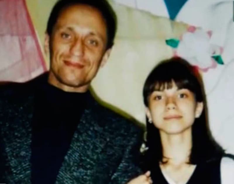 Михаил попков жена и дочь фото