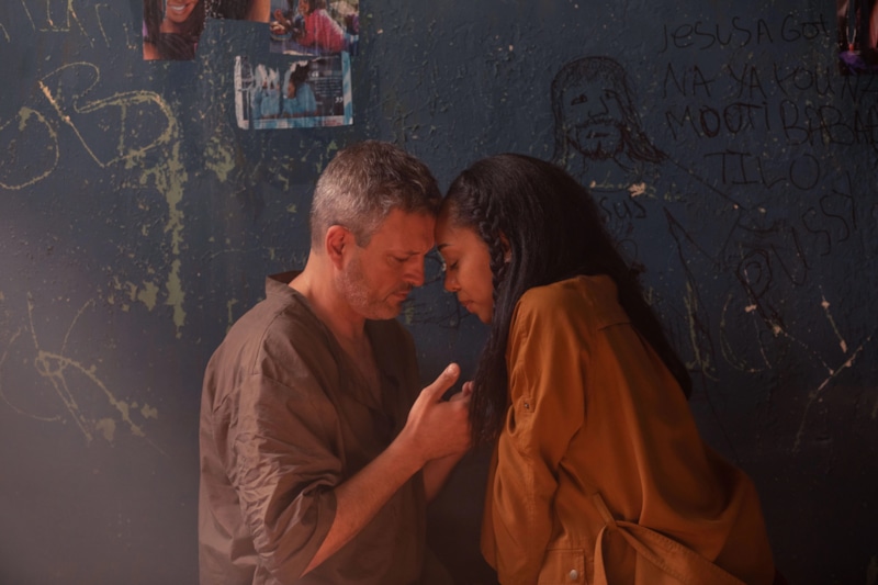 Кадр из сериала «Лихорадка» Кадр из сериала «Лихорадка»